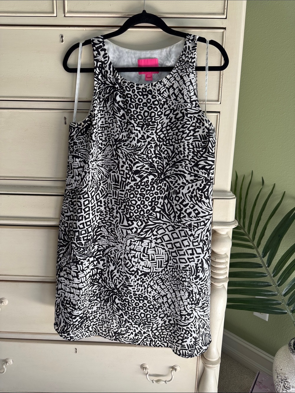 Lilly Pulitzer Jackie Silk Shift in onyx home slice M